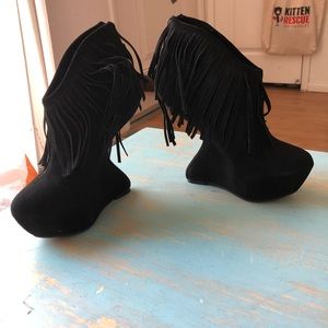 Obsession Rules “heels”